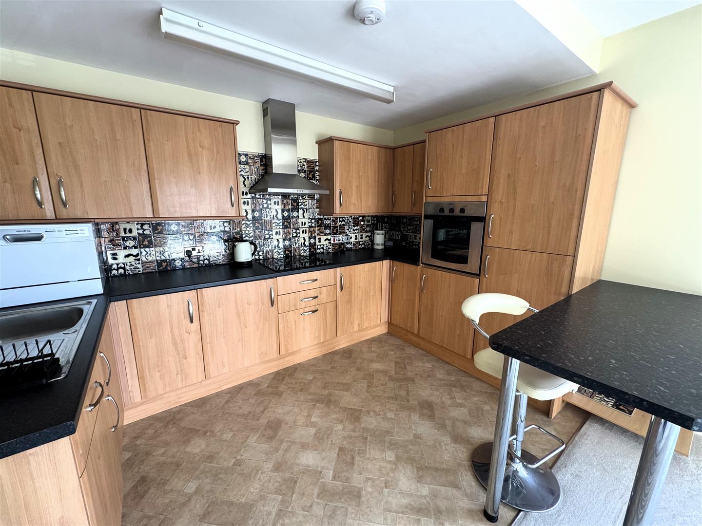 Mariners Court, Lamberts Road, Marina, Swansea, SA1 8QW